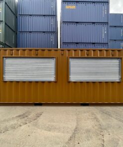 20ft Refurbished Custom Shipping Container Bar – Outdoor Bar & Serving Unit